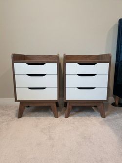 Mid-Century Modern 3-Drawer Nightstands / End Tables - Set of 2 (or Single)$120 both or $65 each