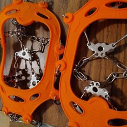 Snow chains For Shoes Size 6 To 11