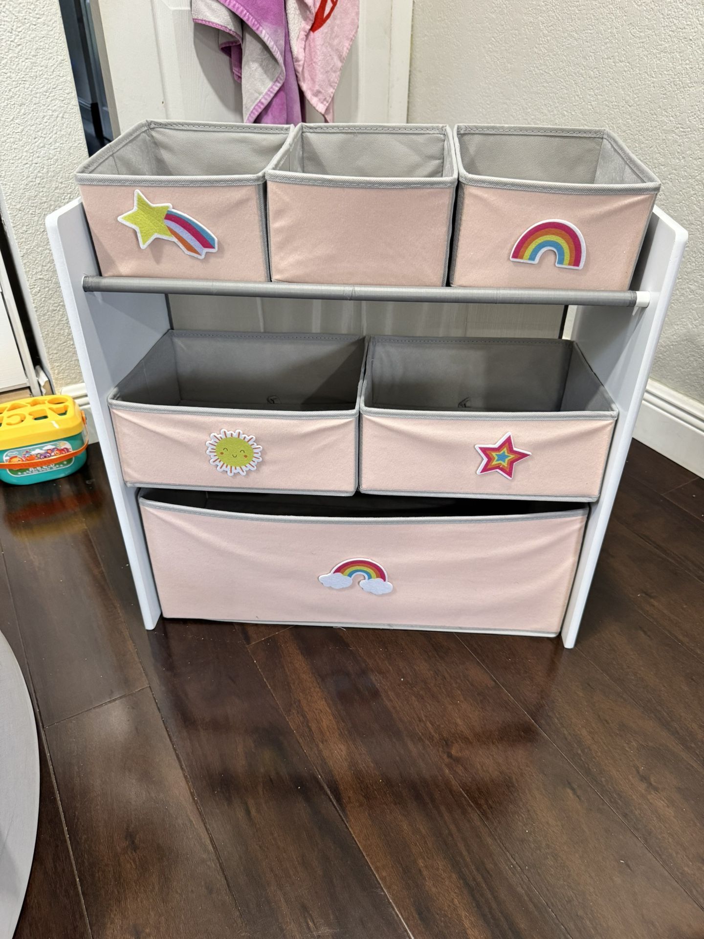Organizer for baby/toddler/kid room (Reversible)