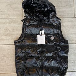 Moncler Vest Black Size Small 