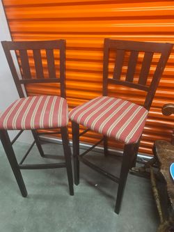 Wood barstools set of 2