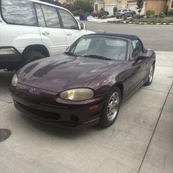 2000 Mazda Mx-5 Miata.  