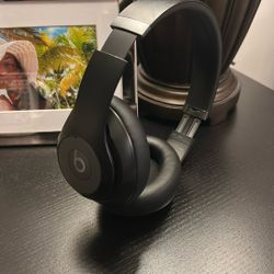Beats Studio Pro Wireless Bluetooth Noise Cancelling Headphones, Black Personalized Spatial Audio, USB-C Lossless Audio, Apple & Android Compatibility