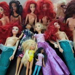 12 Barbie and Disney dolls