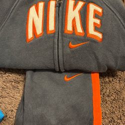 Nike Outfit Sweater 