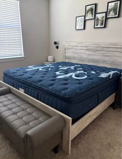 King Bedroom Set