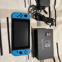Nintendo Switch (Blue)