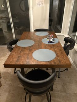 High Top Table With 4 Stools