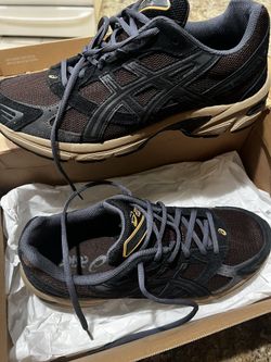 ASICS 1130 Size 10 Coffee Black 