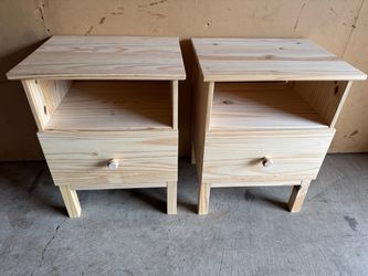 2 ikea nightstands