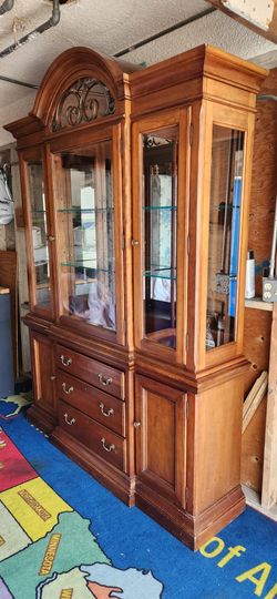 Gorgeous China Cabinet