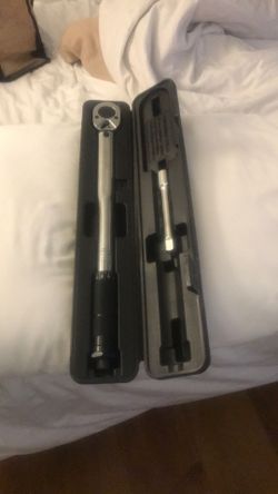 Ep auto torque wrench