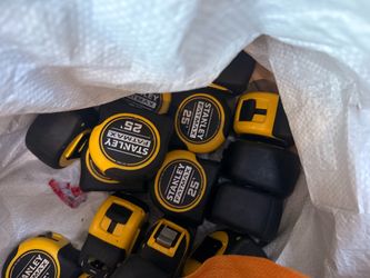 Stanley tape measures New