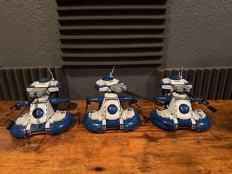 75283 LEGO Star Wars The Clone Wars Armored Assault Tanks