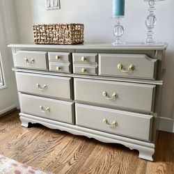 Beautiful Taupe 6 Drawer Wood Dresser