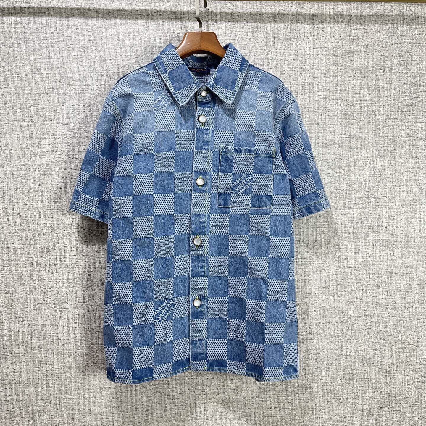 LV Men’s 2025 Shirt New