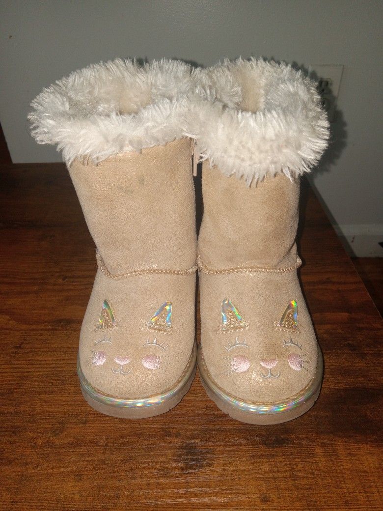 Infant 7 Size Medium Winter Boots