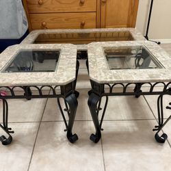 Gorgeous 3-piece end table set