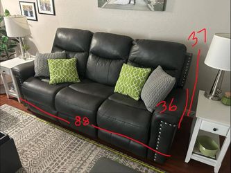 Couches and lamps for sale