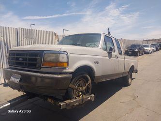 1994 Ford F150 For Parts 