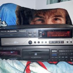 Tascam Cd-rw900sl & Teac Cd-rw890 Cd Recorders selling As Is for