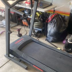 Wedlock Cadence G 5.9i Treadmill 