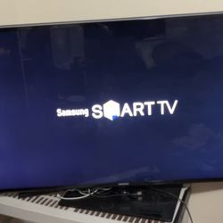 Samsung 3D Smart Tv With 20” Soundbar