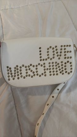 Love Moschino Crossbody, White And Gold Bag!