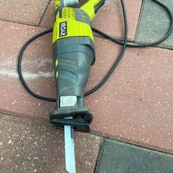 RYOBI  saw soso RYOBI