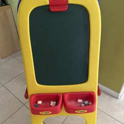 Crayola Easel 
