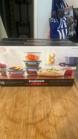 Glass Tupperware set