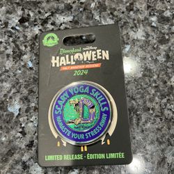 2024 Run Disney Half Marathon Goofy Scary Yoga Skills Halloween  Pin.  Limited Release.  Brand new on original card.  Smoke free home 