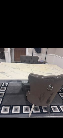 Dining Table with 2 Chairs – Faux Marble Top – Excellent Condition