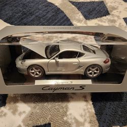 Brand New Porsche Cayman S 2005 Silver Grey 1/18 Maisto