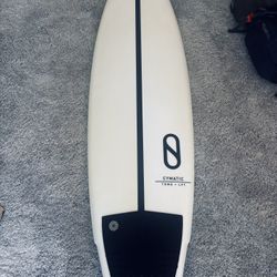 Tomo LFT Cymatic Surfboard 5’5 28.4 L