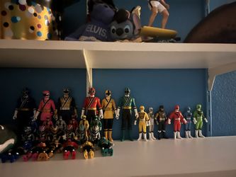 5 Sets Of 6 Rangers sets.