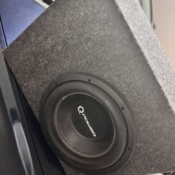 Q Power 12  With A Amp 