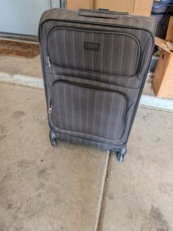 Chaps carry on suitcase