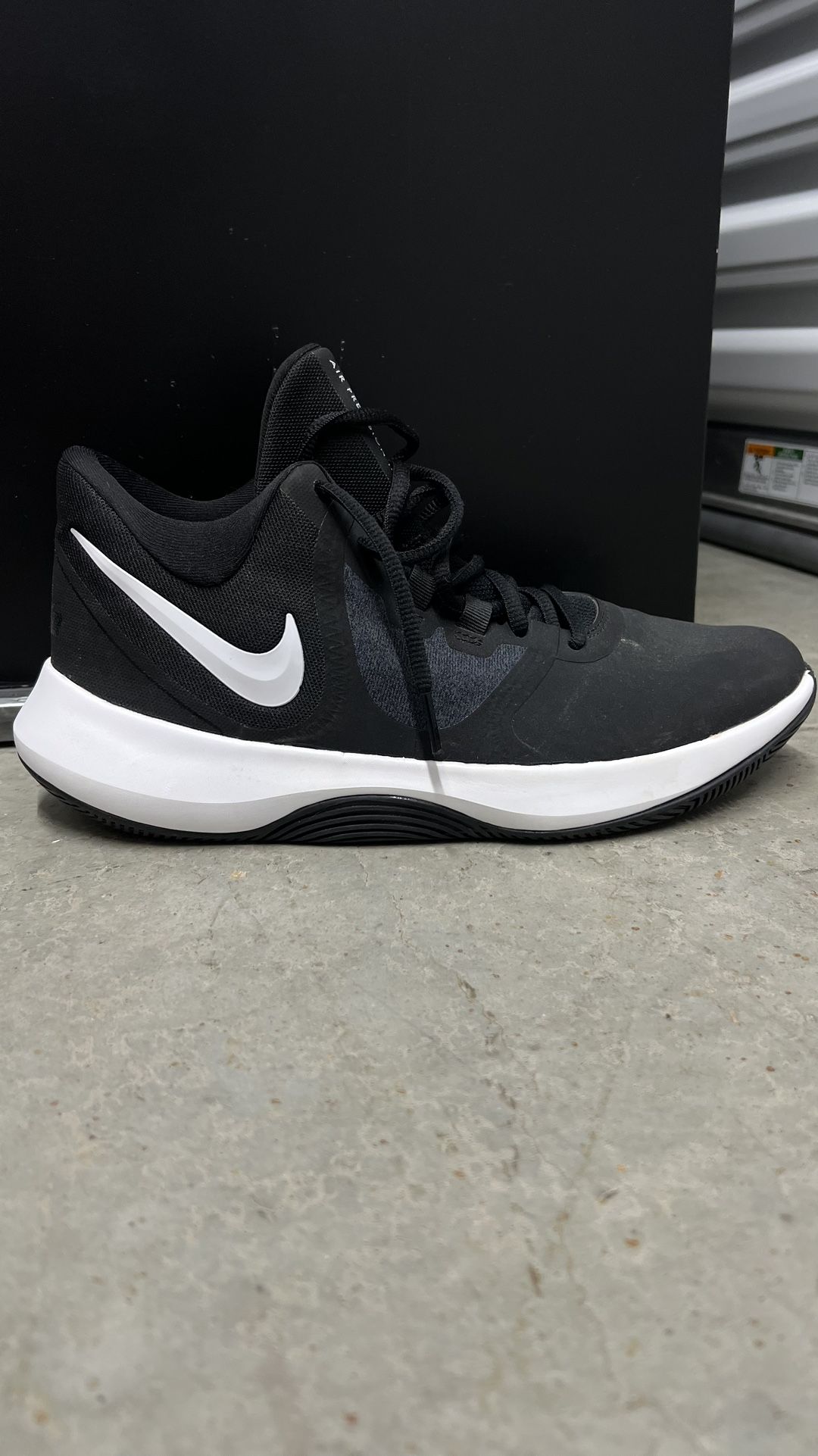 Nike Air Precision II Black White Basketball Shoes Size 8.5 Sneaker
