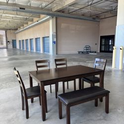 Dining table (6 Pc Set )