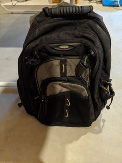 Laptop backpack