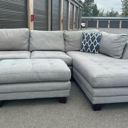 Sectional Couch 