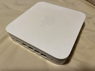 Apple AirPort Extreme Wireless Base Station