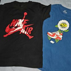 2 Nike boy shirts small