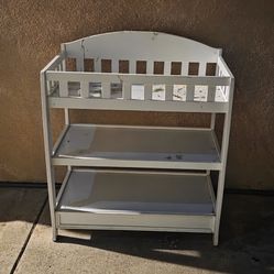 Furniture need gone asap