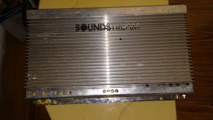 They dont built amps like this one period in my opinion soundstream reference class a 10.0