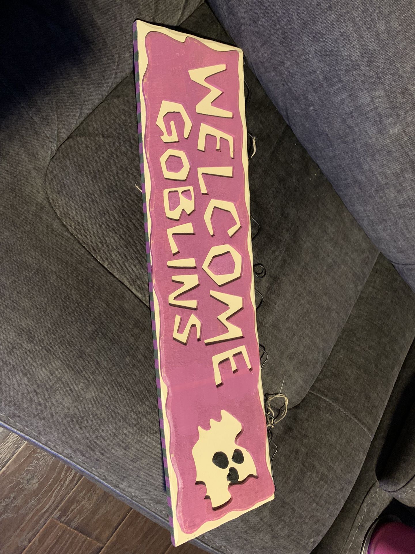 HALLOWEEN SIGN