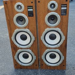 Set Of Speaker Panasonic 200w + 20w