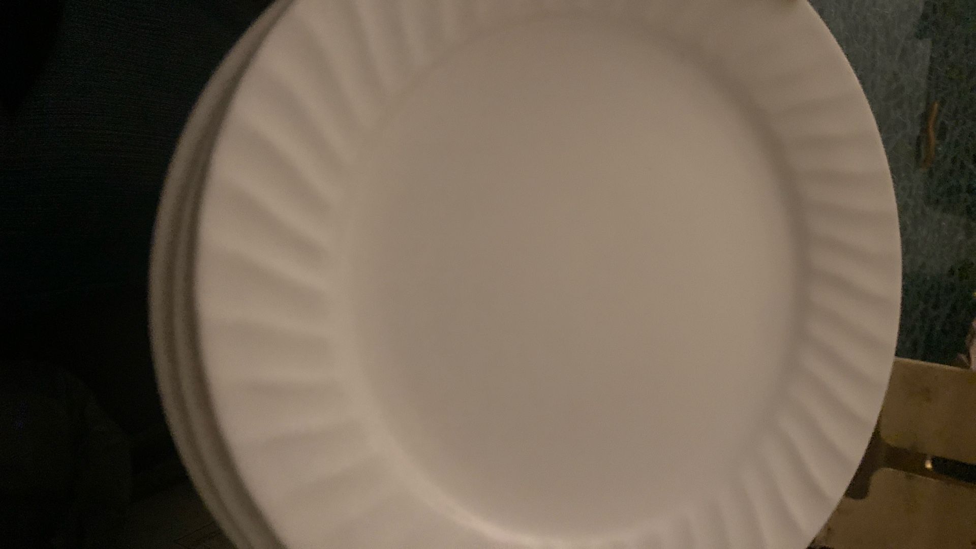 9 Pieces White Dishes