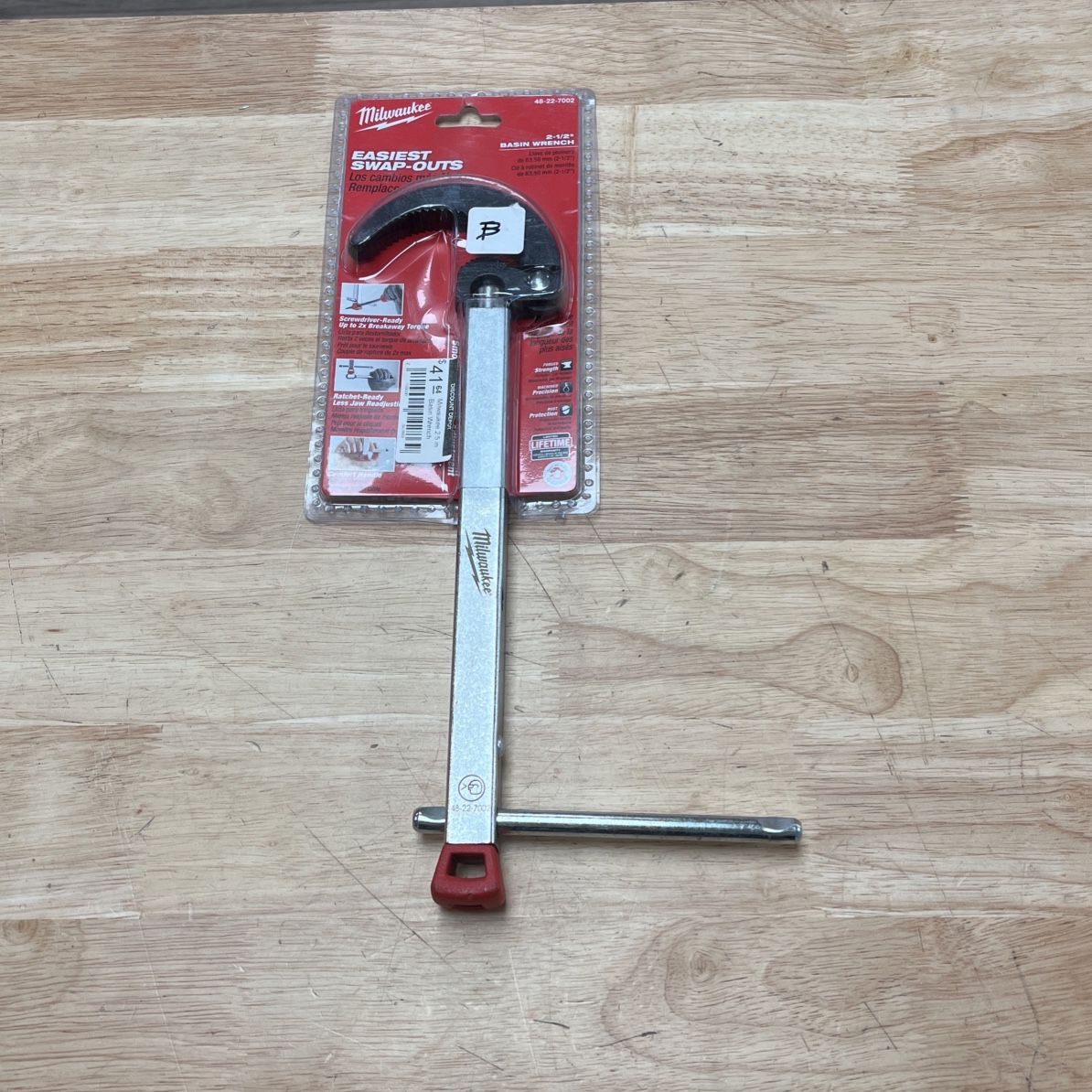 Milwaukee 2.5 in. Basin Wrench